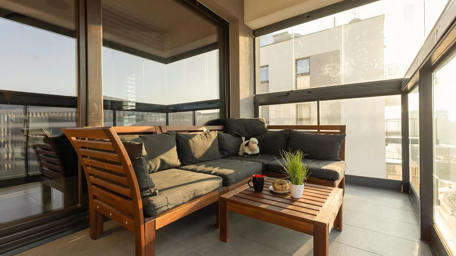 Διαμέρισμα Emerald Residence Warsaw With Parking By Noclegi Renters