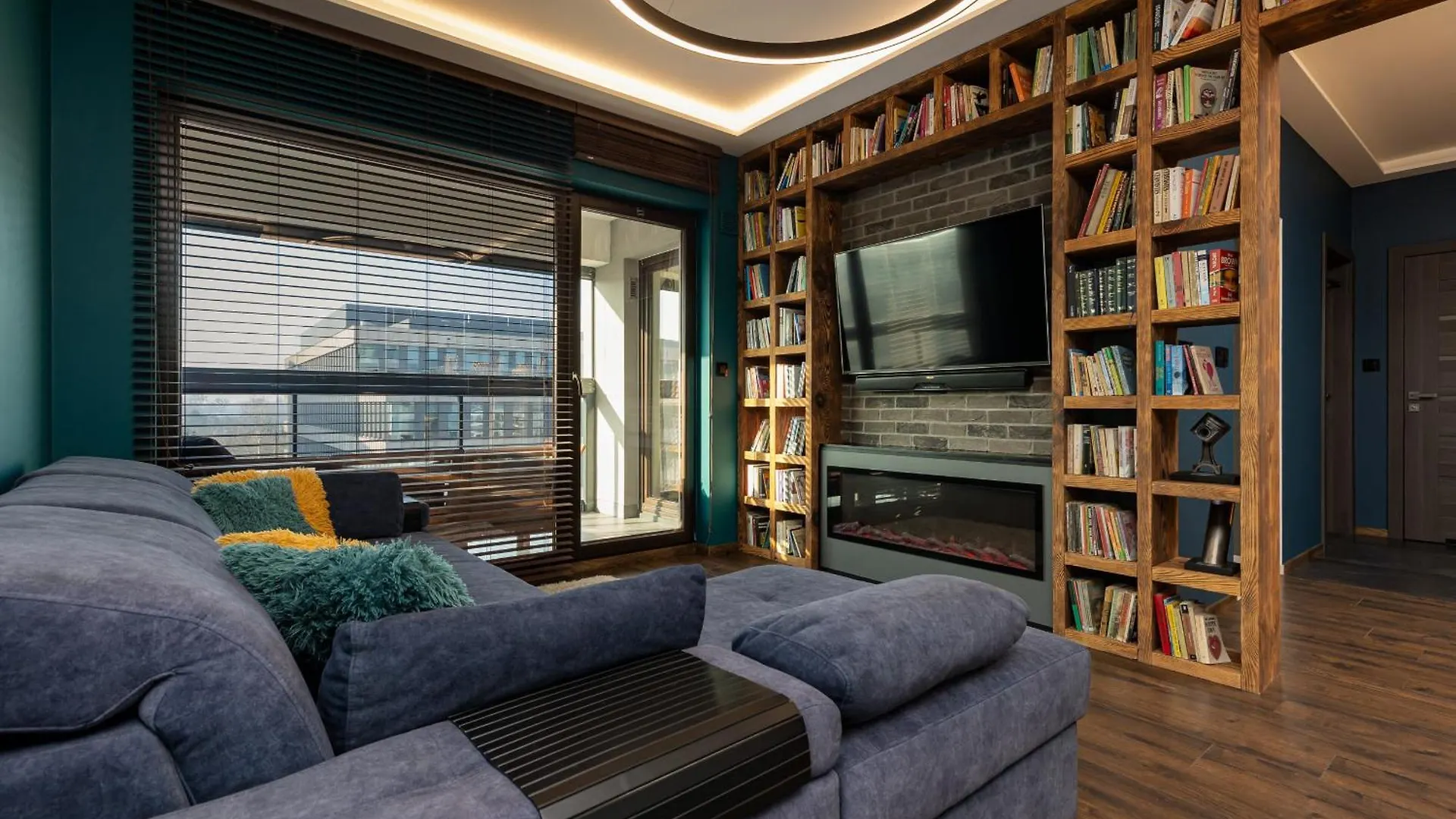 Emerald Residence Warsaw With Parking By Noclegi Renters 0*,